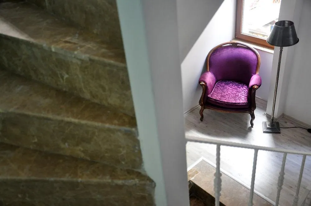 Corner Living Space Istanboel Bed & Breakfast