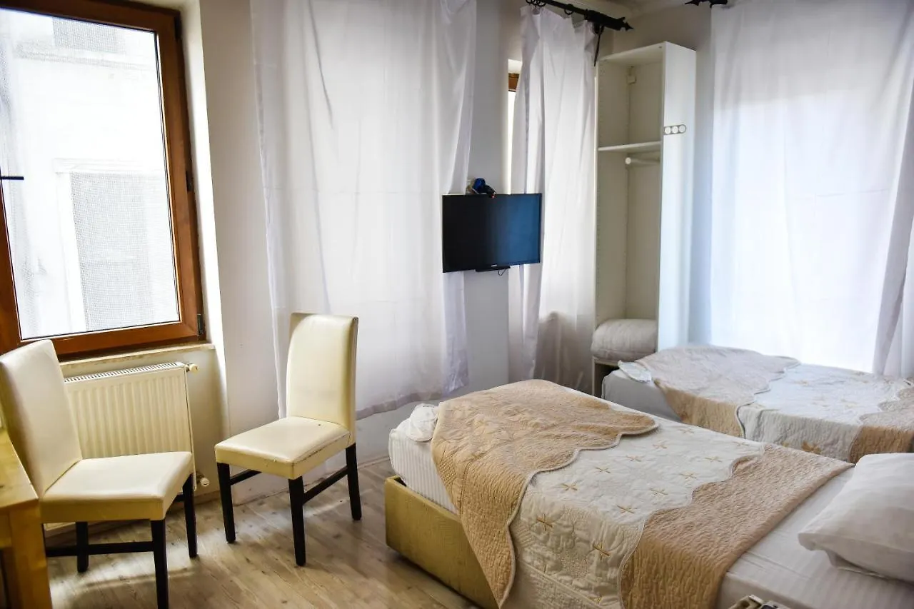 Corner Living Space Istanboel 3*,  Turkije