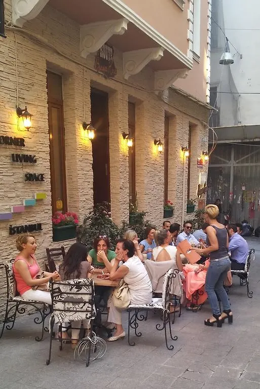 Nocleg ze śniadaniem Corner Living Space Stambuł