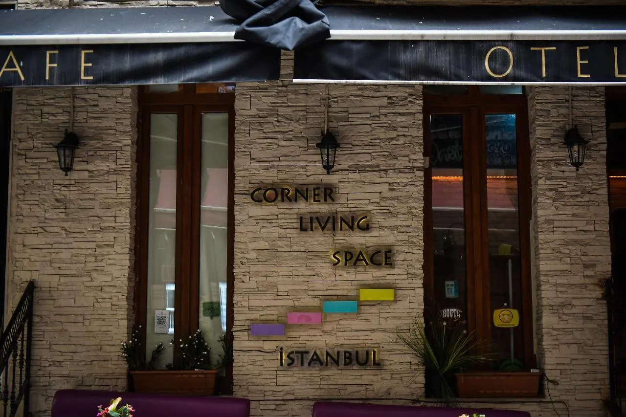 Corner Living Space Stambuł Nocleg ze śniadaniem