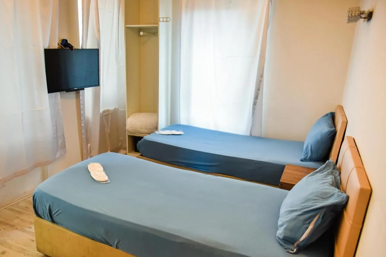Bed & Breakfast Corner Living Space Istanbul